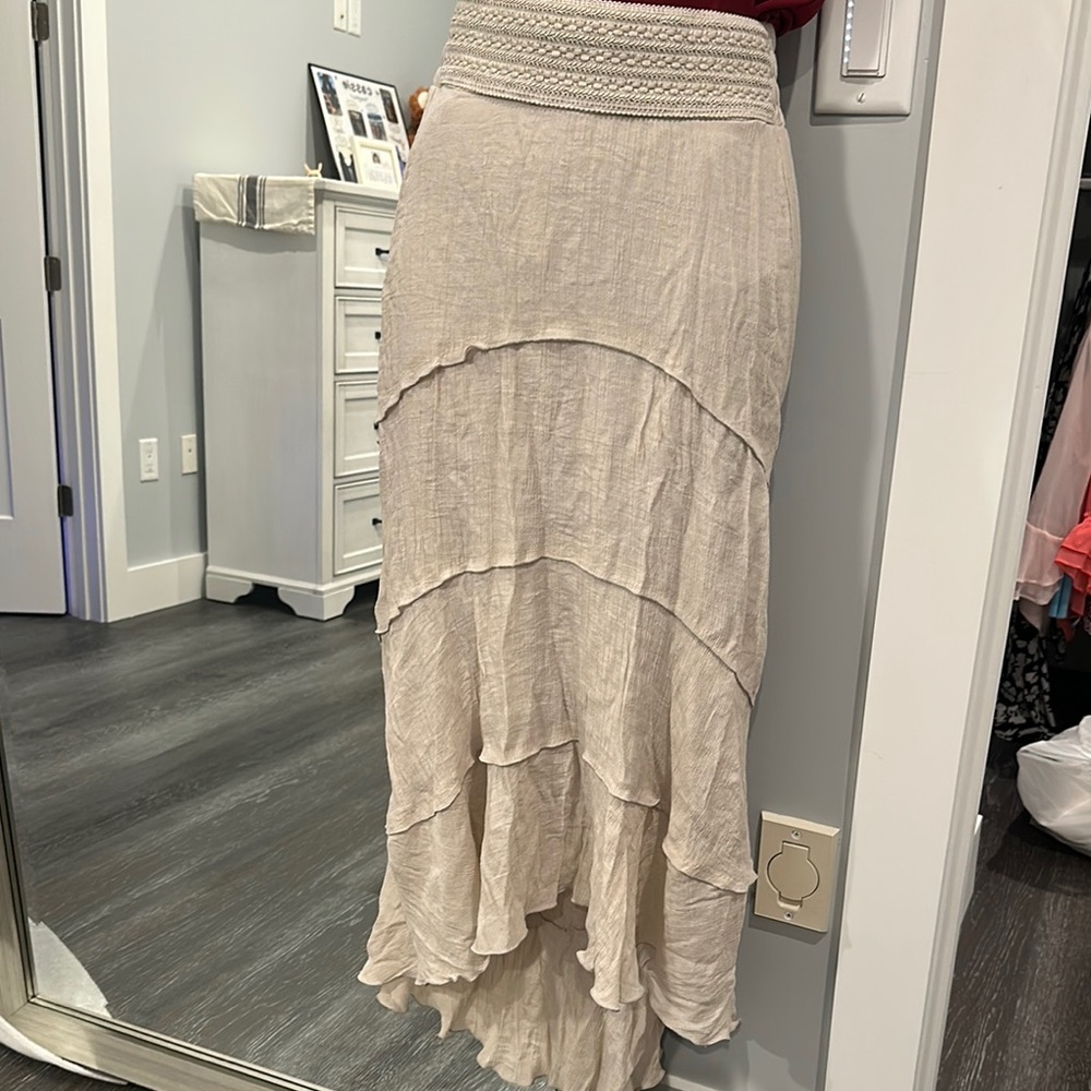BCX Tan Cream Tiered High-Low Maxi Skirt